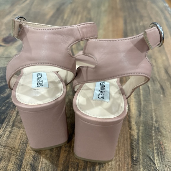 Steve Madden Nude Pink Heeled Sandals Size 6.5 - Picture 3 of 8